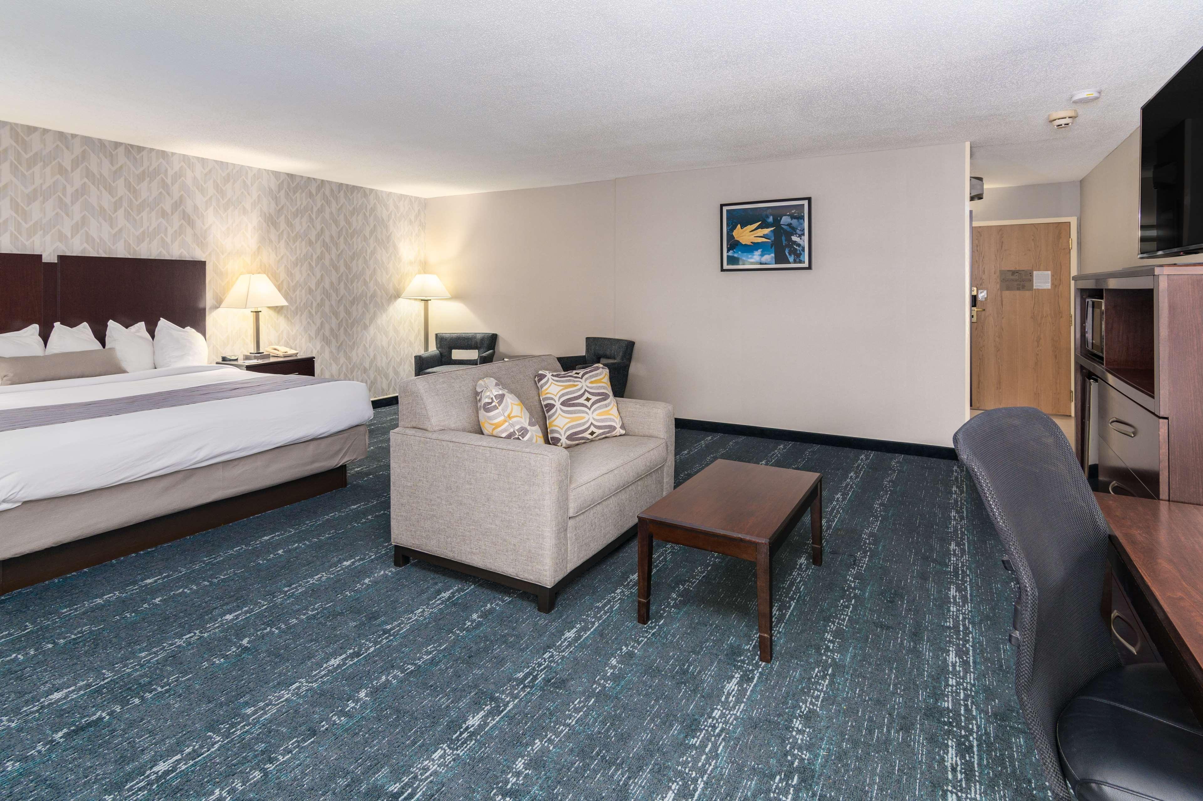 Best Western Plus Keene Hotel Экстерьер фото