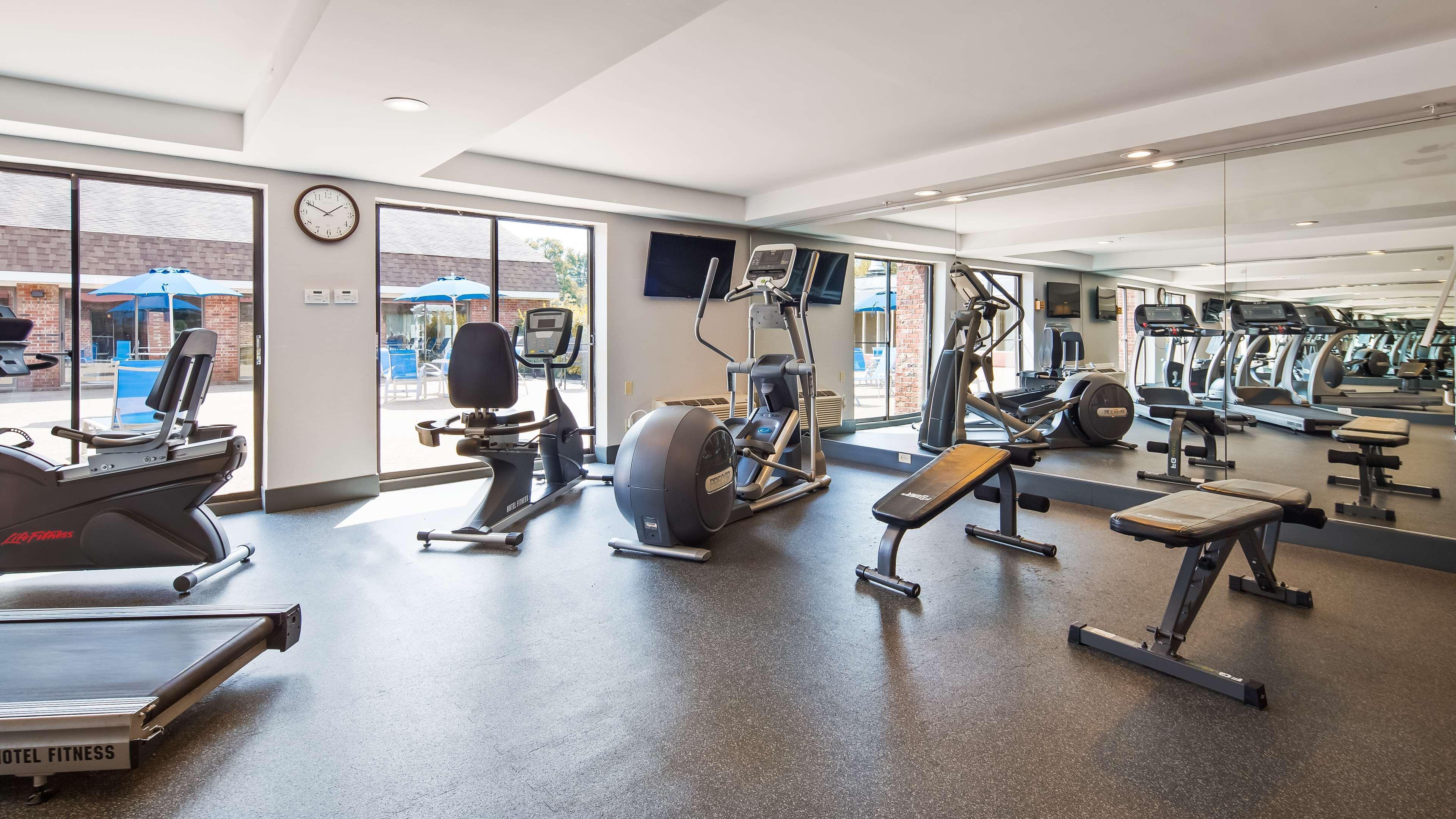 Best Western Plus Keene Hotel Удобства фото