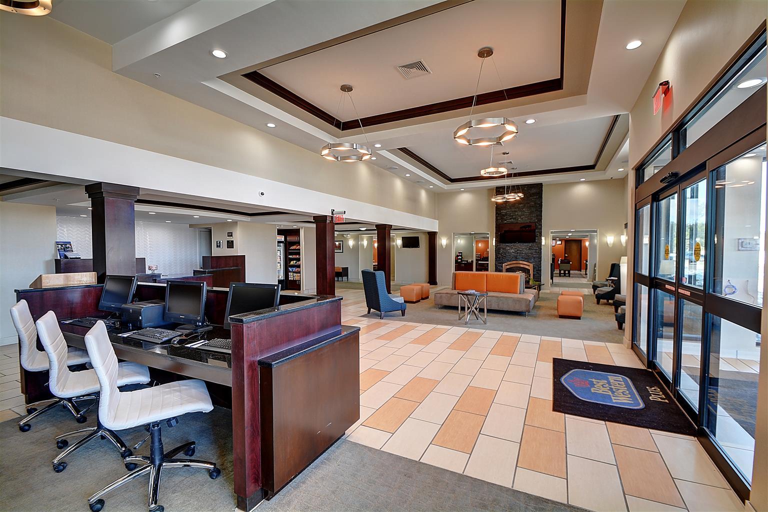 Best Western Plus Keene Hotel Экстерьер фото