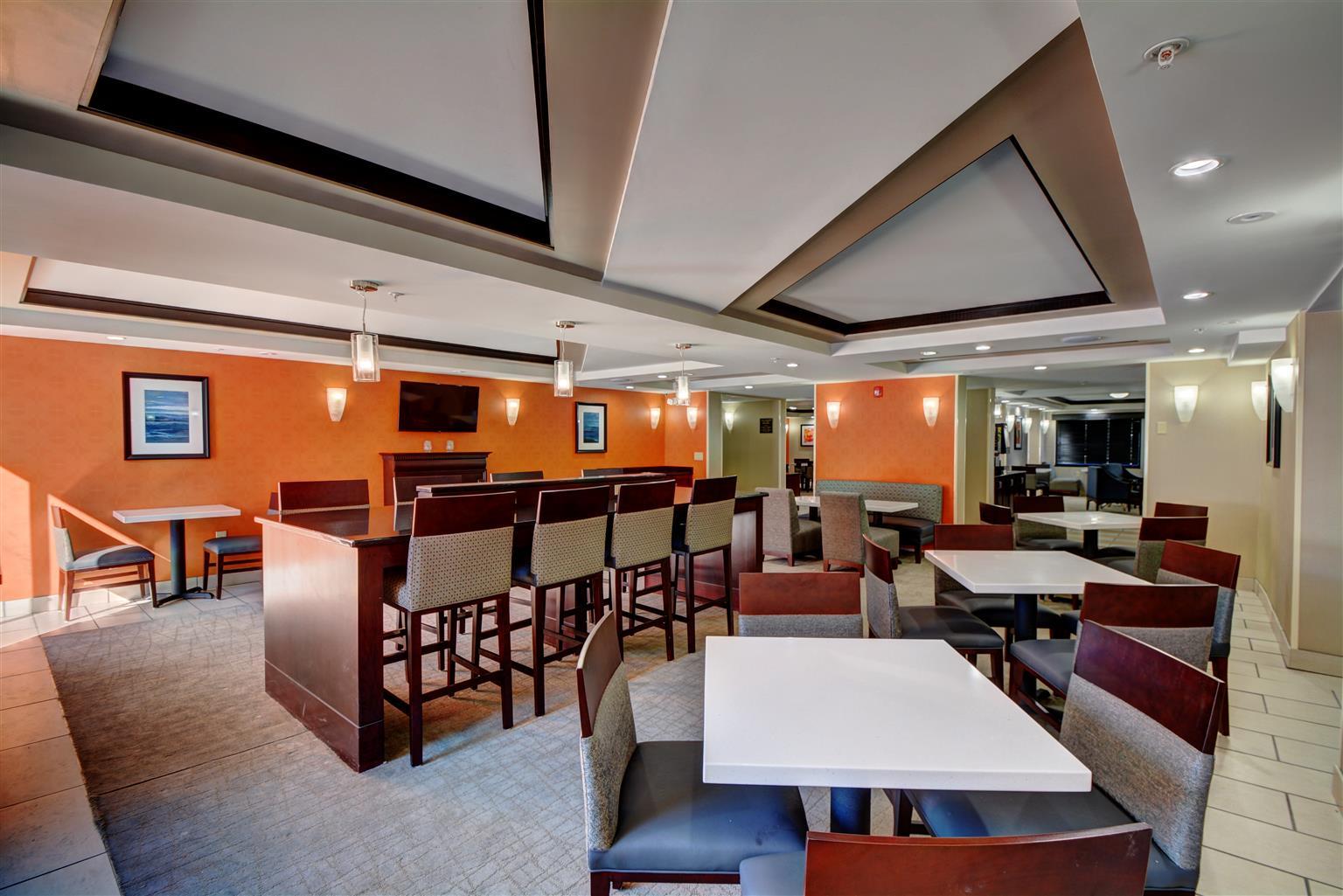 Best Western Plus Keene Hotel Экстерьер фото